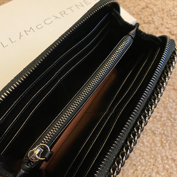 Stella McCartney Zip Wallet - Picture 2 of 3